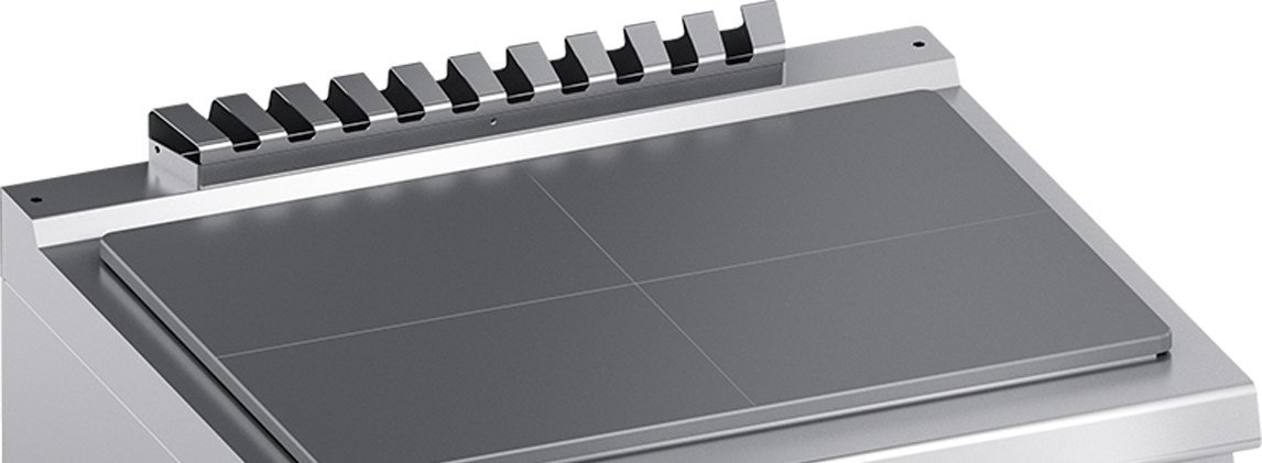 ATA K7ETP10TT – plită plină (solid top) electrică, de banc 5 Plită plină electrică profesională ATA K7ETP10TT – detaliu cu plita plină